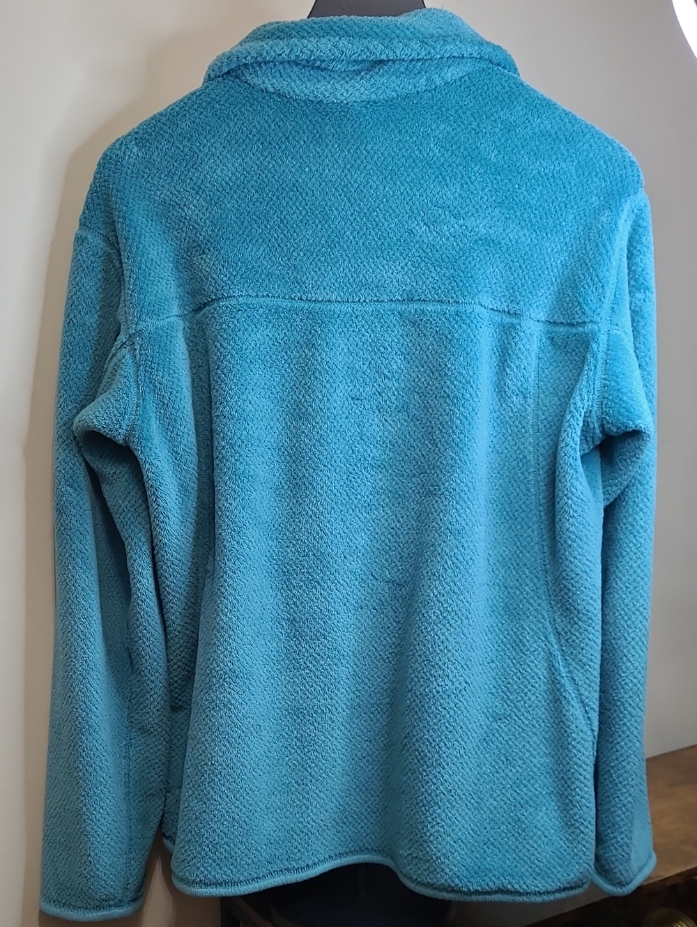 Patagonia Teal Fleece Pullover with Kangaroo Pocket size XL - Picture 2 of 8